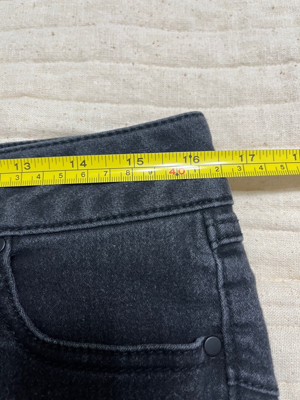 d. jeans Black Cropped Capris - Picture 7 of 11
